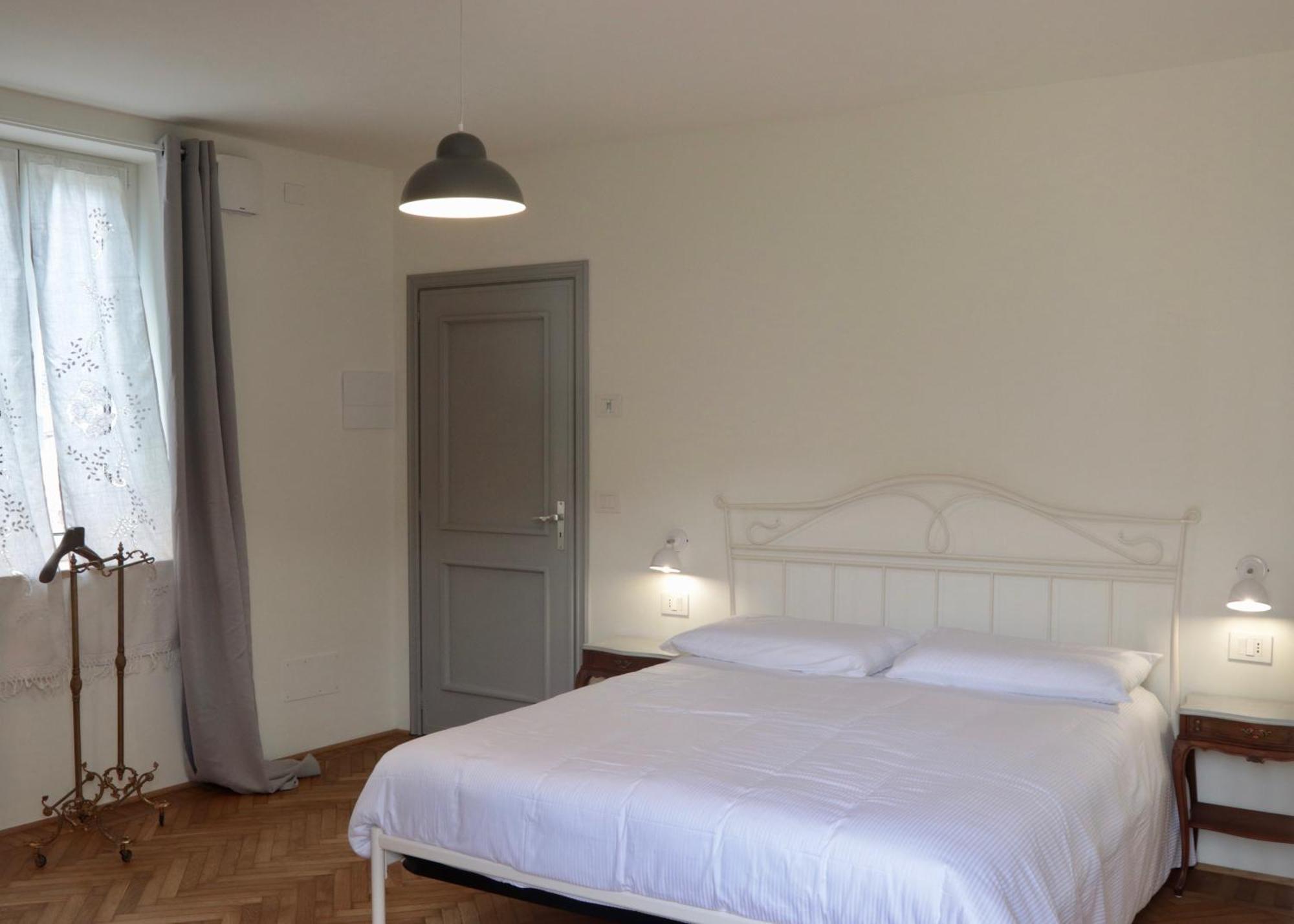 Casa Viola Bed And Breakfast Dimora Di Campagna Calice Ligure Exterior photo