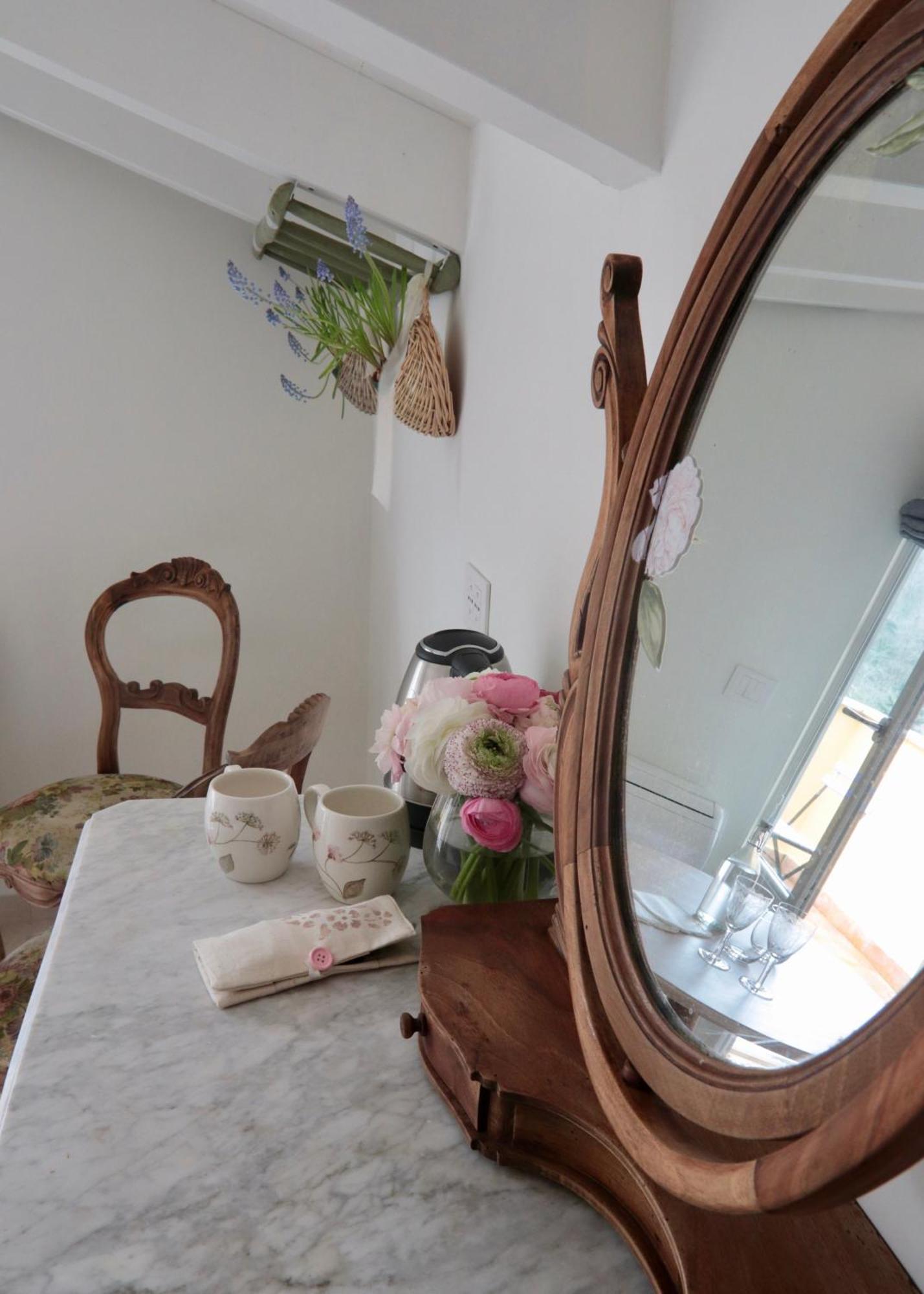 Casa Viola Bed And Breakfast Dimora Di Campagna Calice Ligure Exterior photo